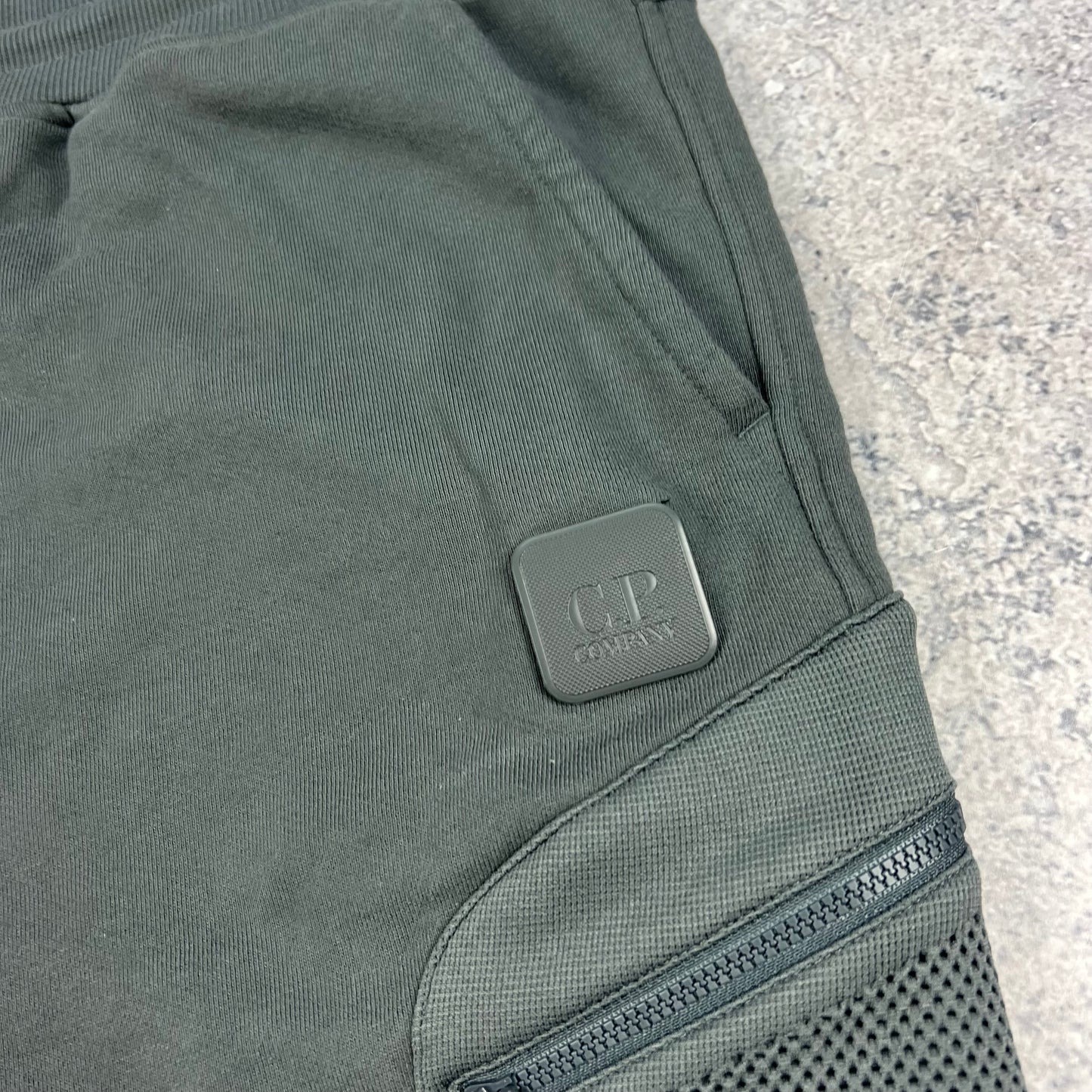 CP Company Grey Metropolis Jogger Shorts XXL W40”