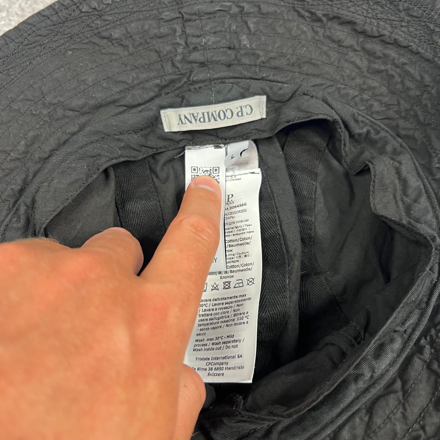 CP Company Black Bucket Hat Large