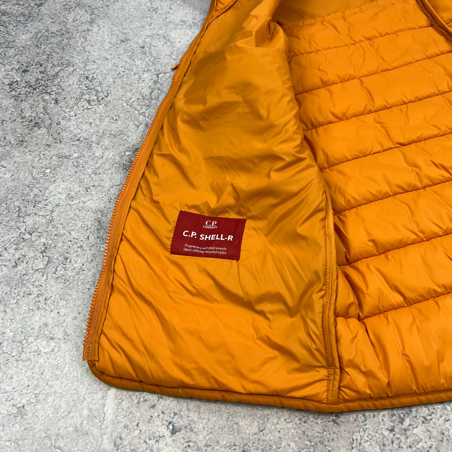 CP Company Orange Shell Goggle Gilet Medium 21”