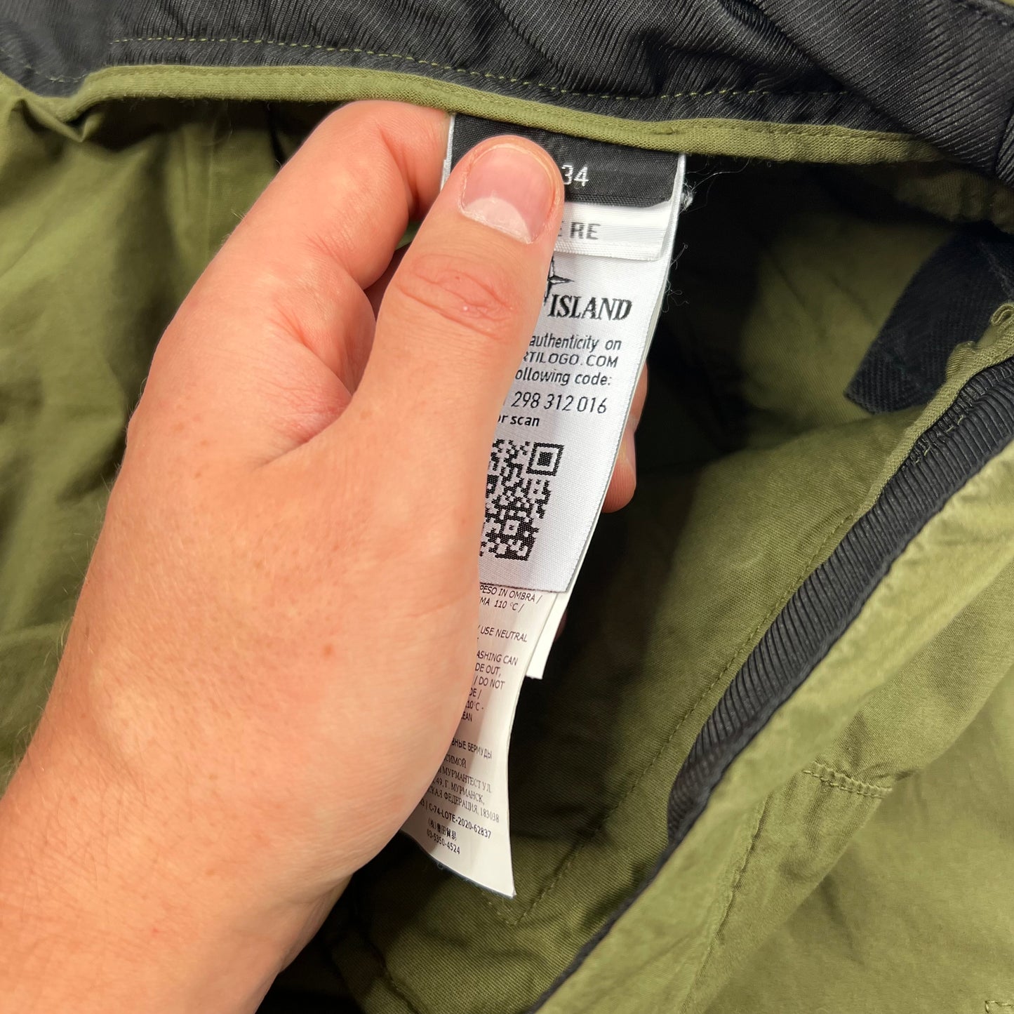 Stone Island Khaki Cargo Shorts W34”