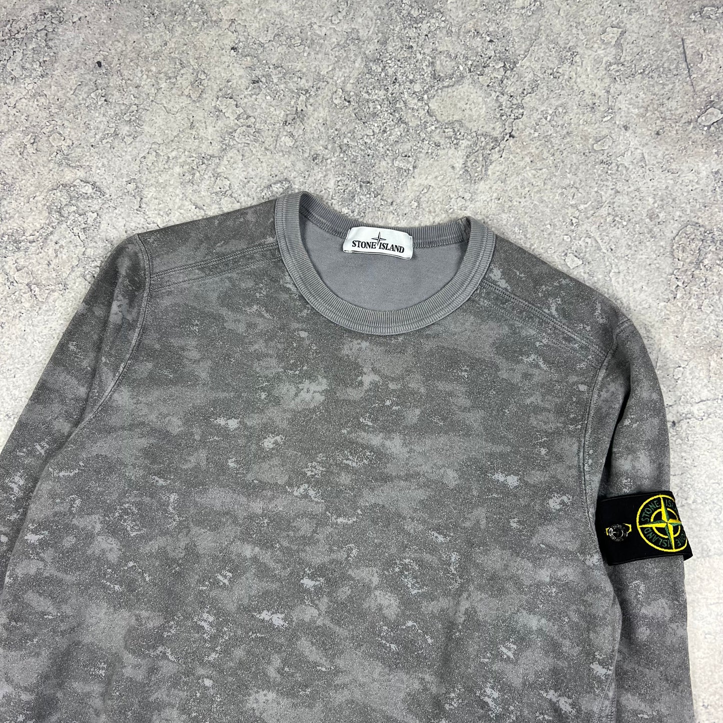Stone Island Grey Camo Sweatshirt Medium 23”