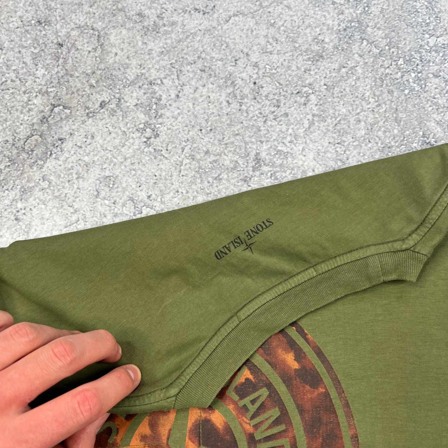 Stone Island Khaki Tortoise Camo T-Shirt Large 20.5”