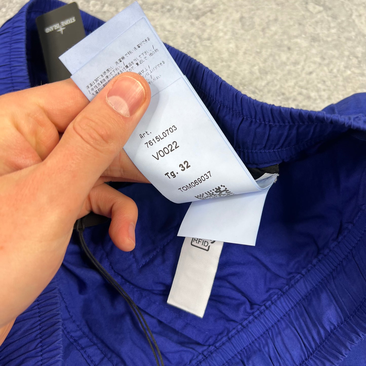 Stone Island Blue Comfort Cargo Shorts W30-32” BNWT