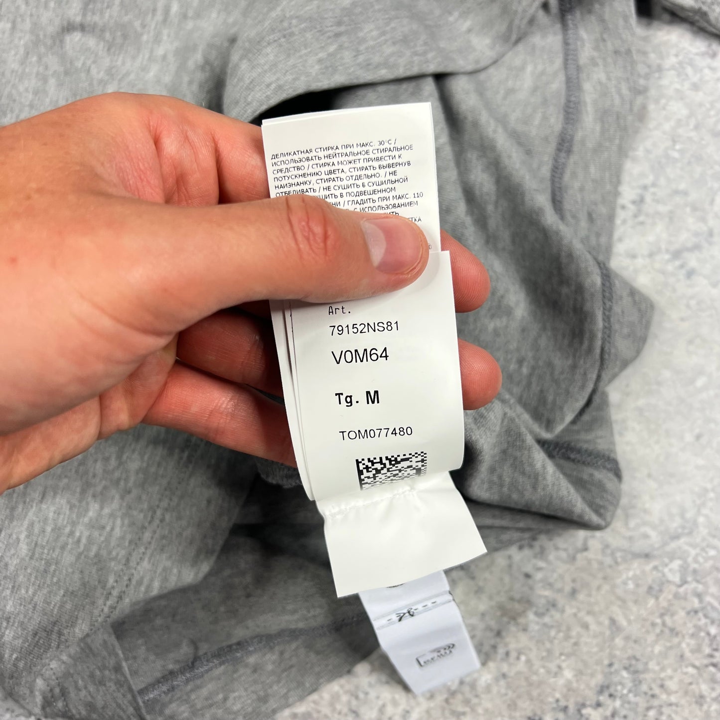 Stone Island Grey Hand Print T-Shirt Medium 19.75” BNWT