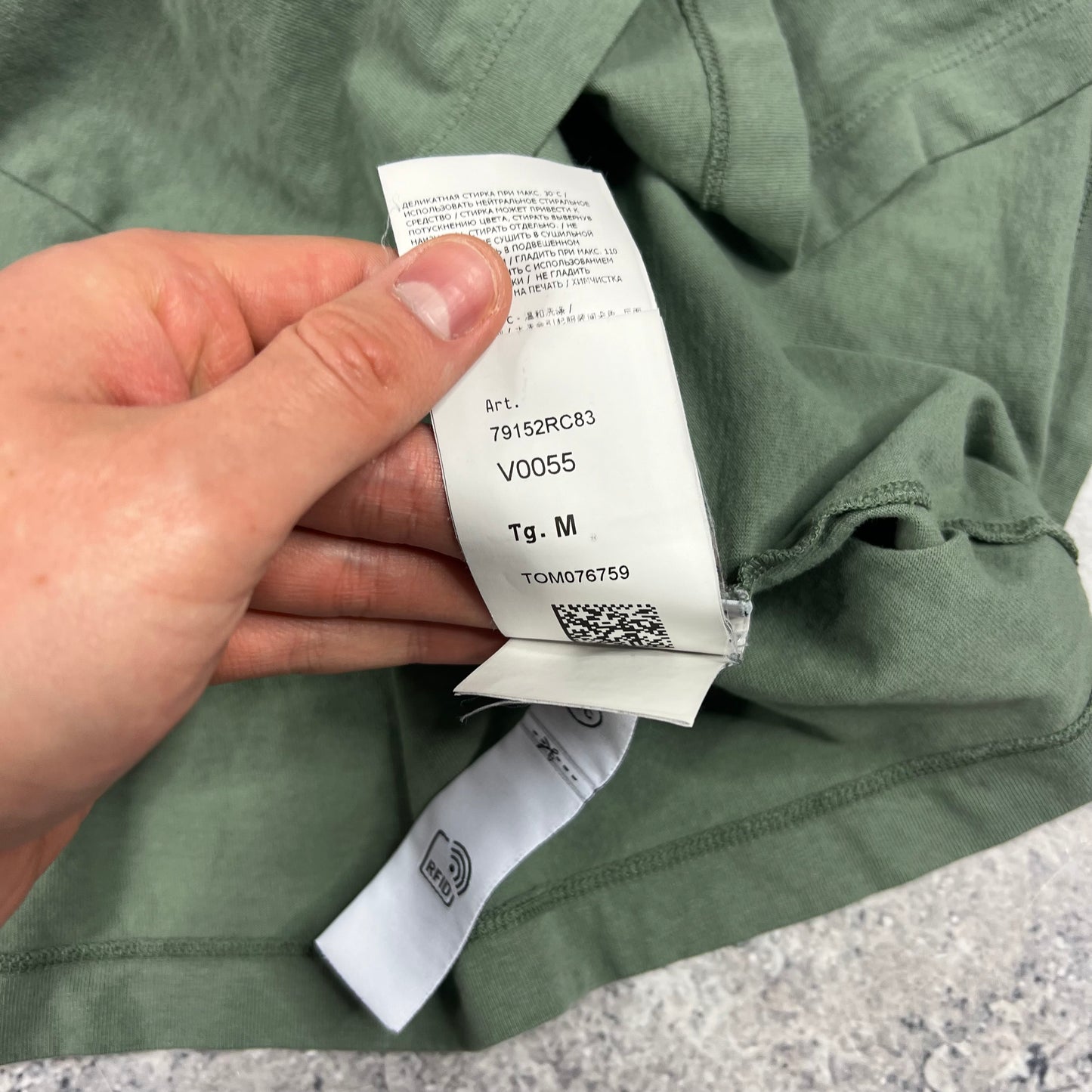 Stone Island Green Hand Print T-Shirt Medium 22”