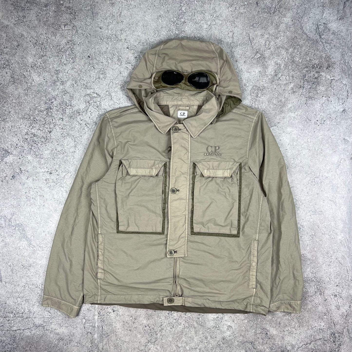 CP Company Beige Flatt Nylon Goggle Jacket XL 24”