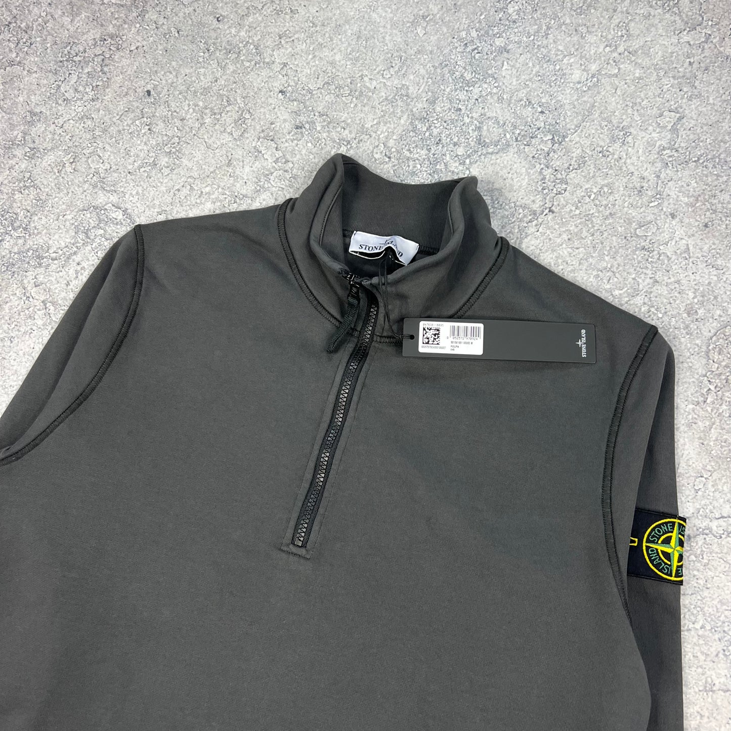 Stone Island Dark Grey Quarter Zip Sweatshirt Medium 22” BNWT
