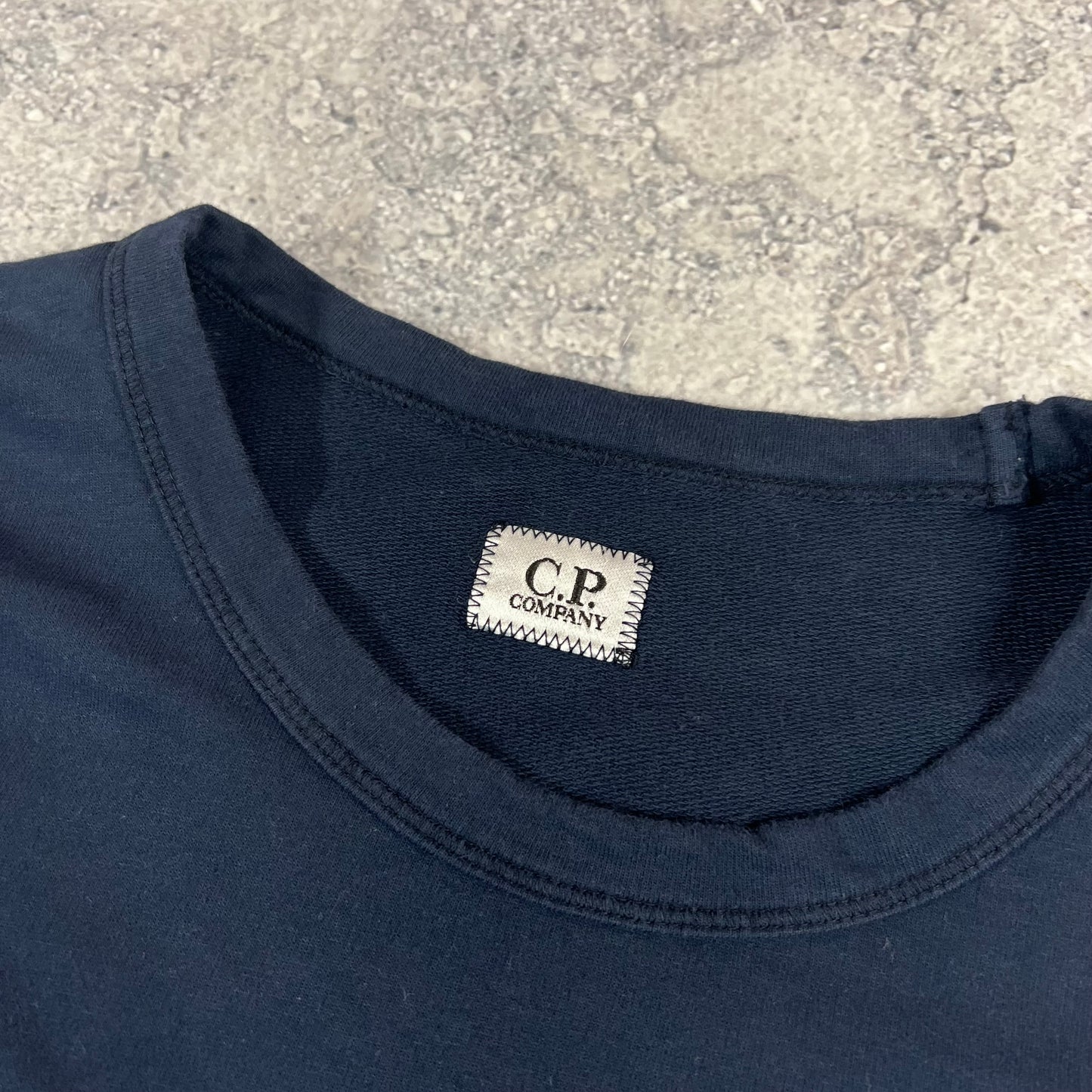 CP Navy Embroidered Sweatshirt XL 23”