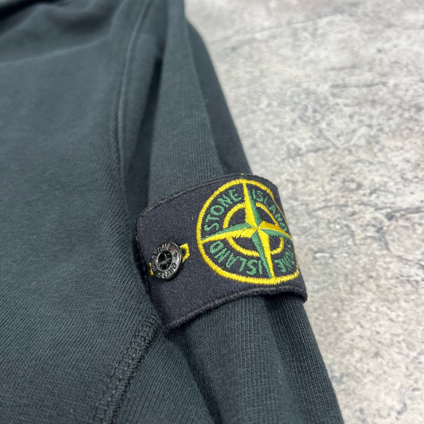Stone Island Black Full Zip Hoodie XXL 24.5”