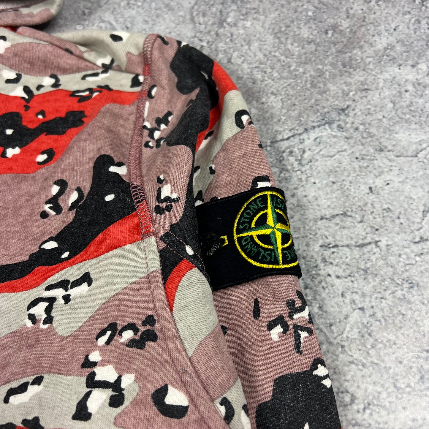 Stone Island Desert Camo Hoodie Medium 22.25”