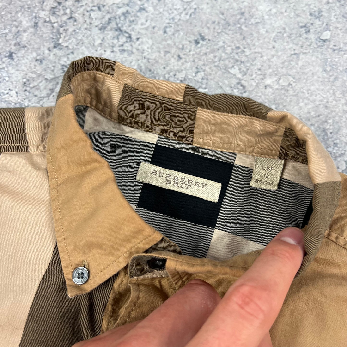 Burberry Novacheck Shirt Large 22.25”