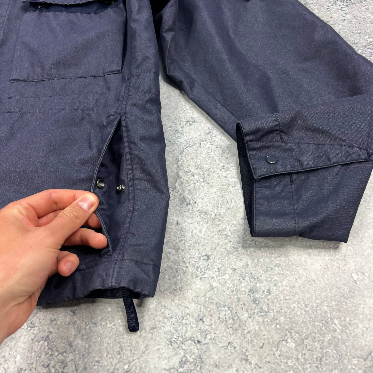 CP Company Navy 50 Fili Tr-P Lens Jacket Small 20.25” BNWT