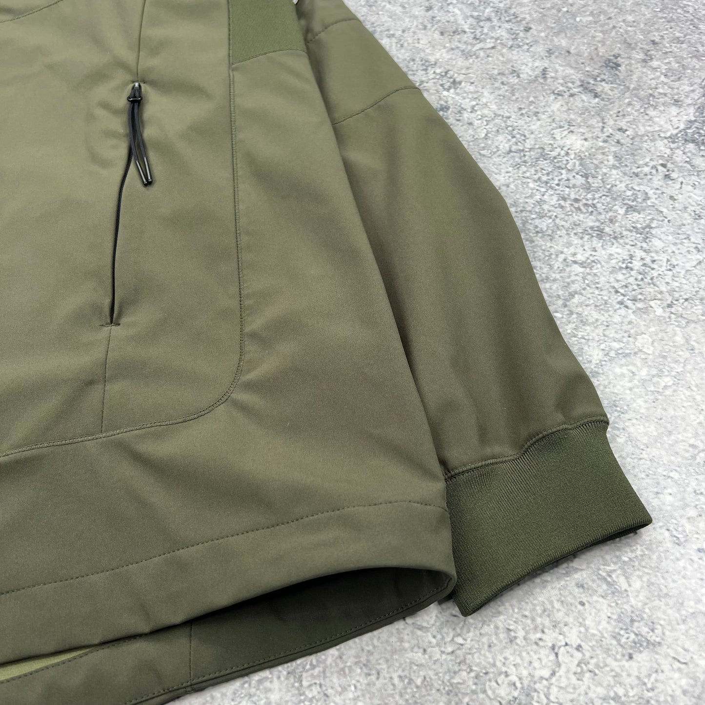 CP Company Khaki Softshell Lens Smock 46- M 22.5”