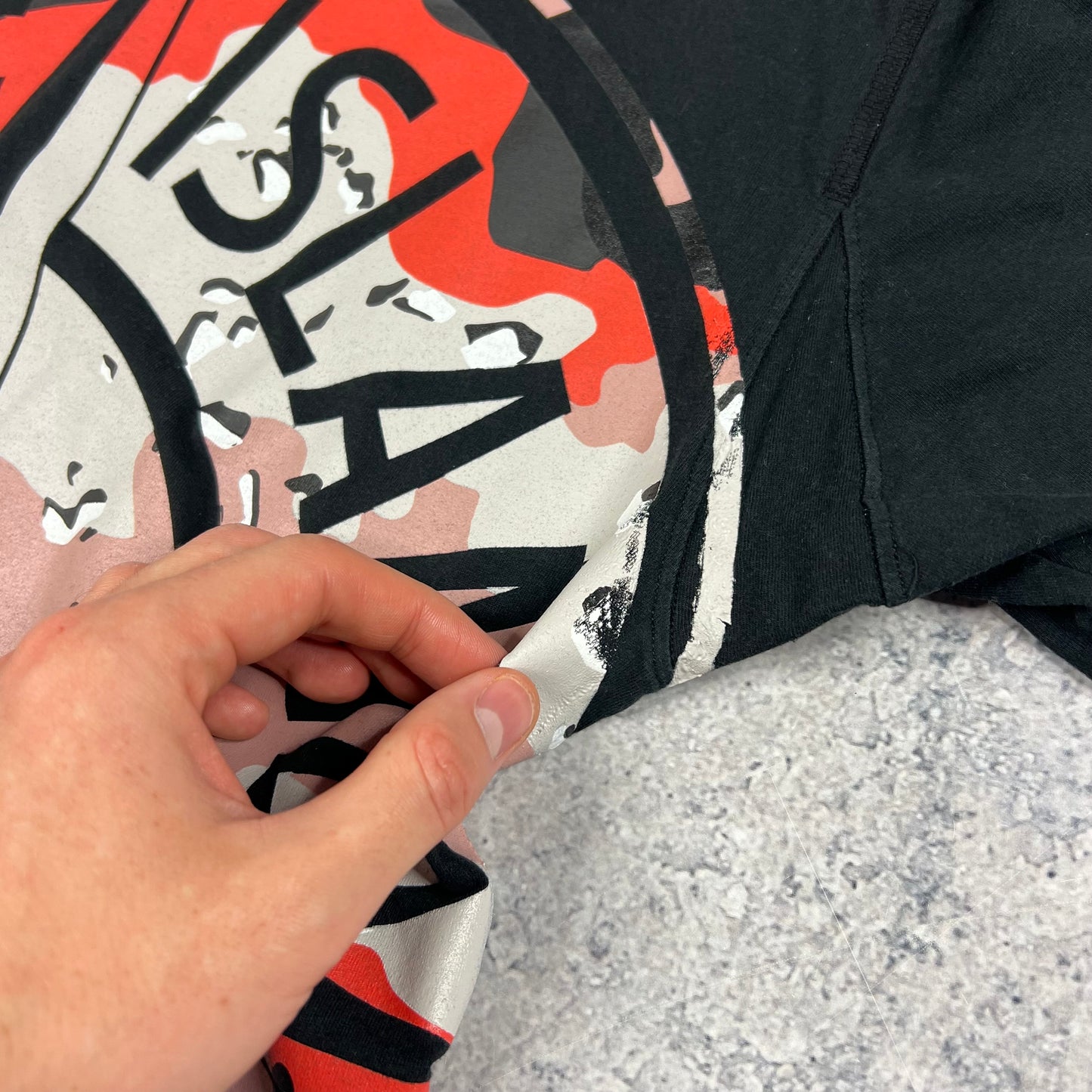 Stone Island Black Desert Camo T-Shirt Medium 19.5”