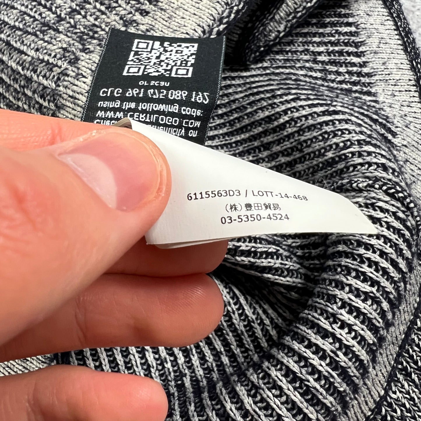 Stone Island Navy Knit Sweatshirt XL- Fits M 20.25”