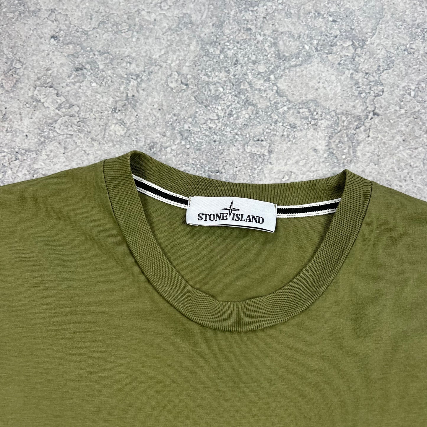 Stone Island Khaki Tortoise Camo T-Shirt Large 20.5”