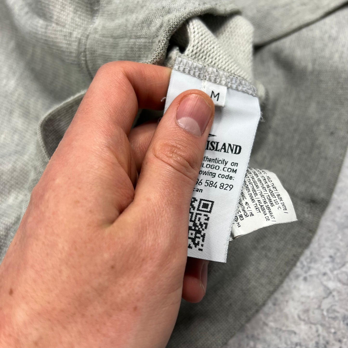 Stone Island Grey Sweatshirt Medium 20.5”