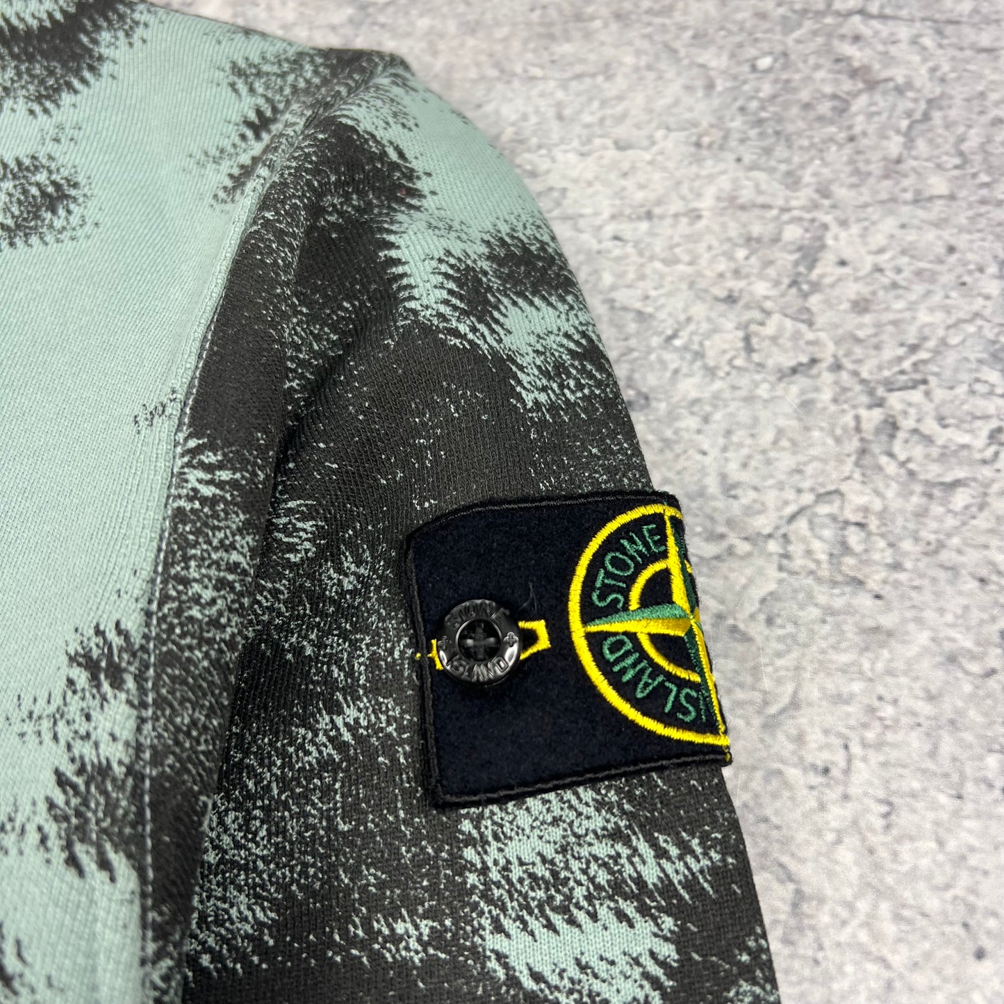 Stone Island Blue Earth Mapping Camo Sweatshirt Large 23.5”