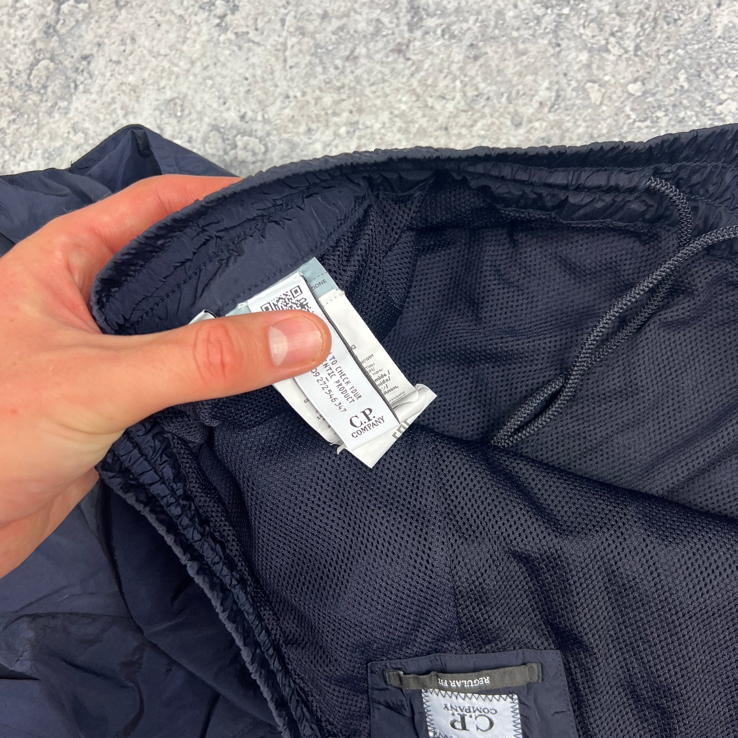 CP Company Navy Chrome Lens Cargos Size 48- W34”