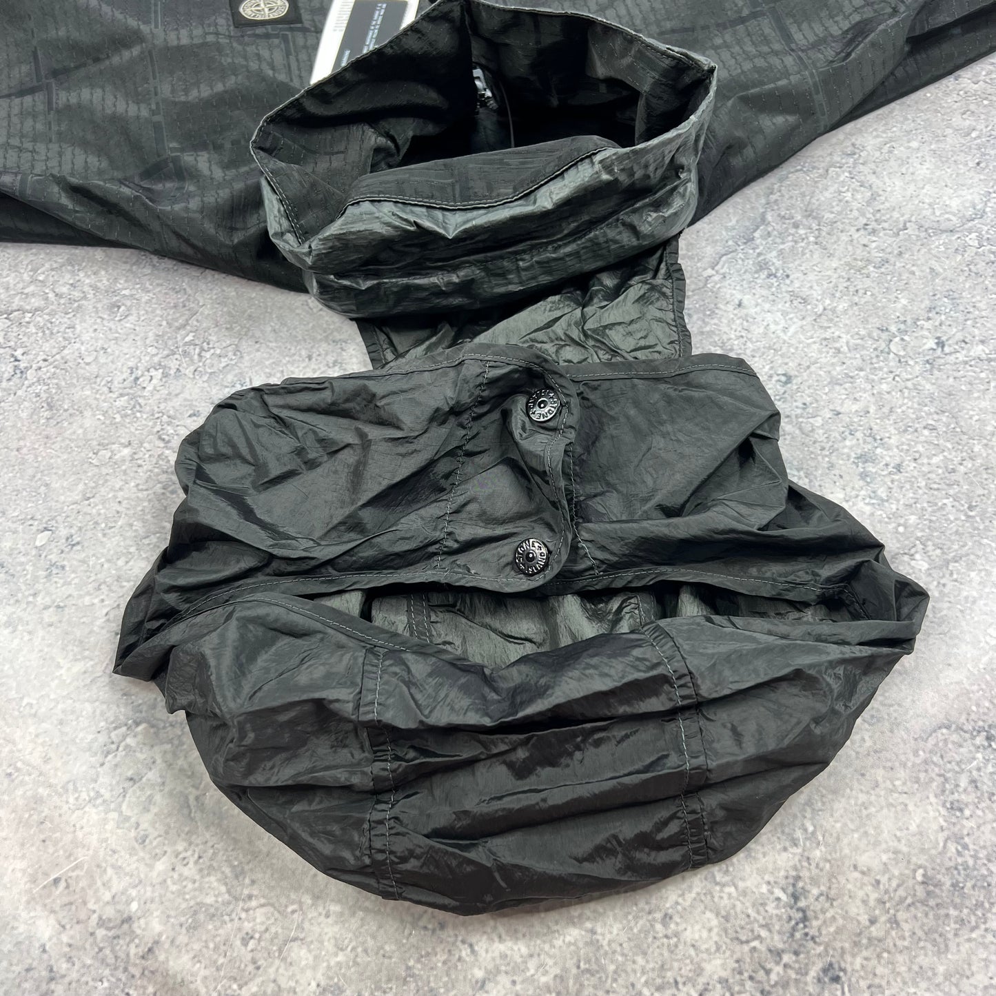 Stone Island Nylon Metal Jacquard House Check Jacket XL 26.5” BNWT