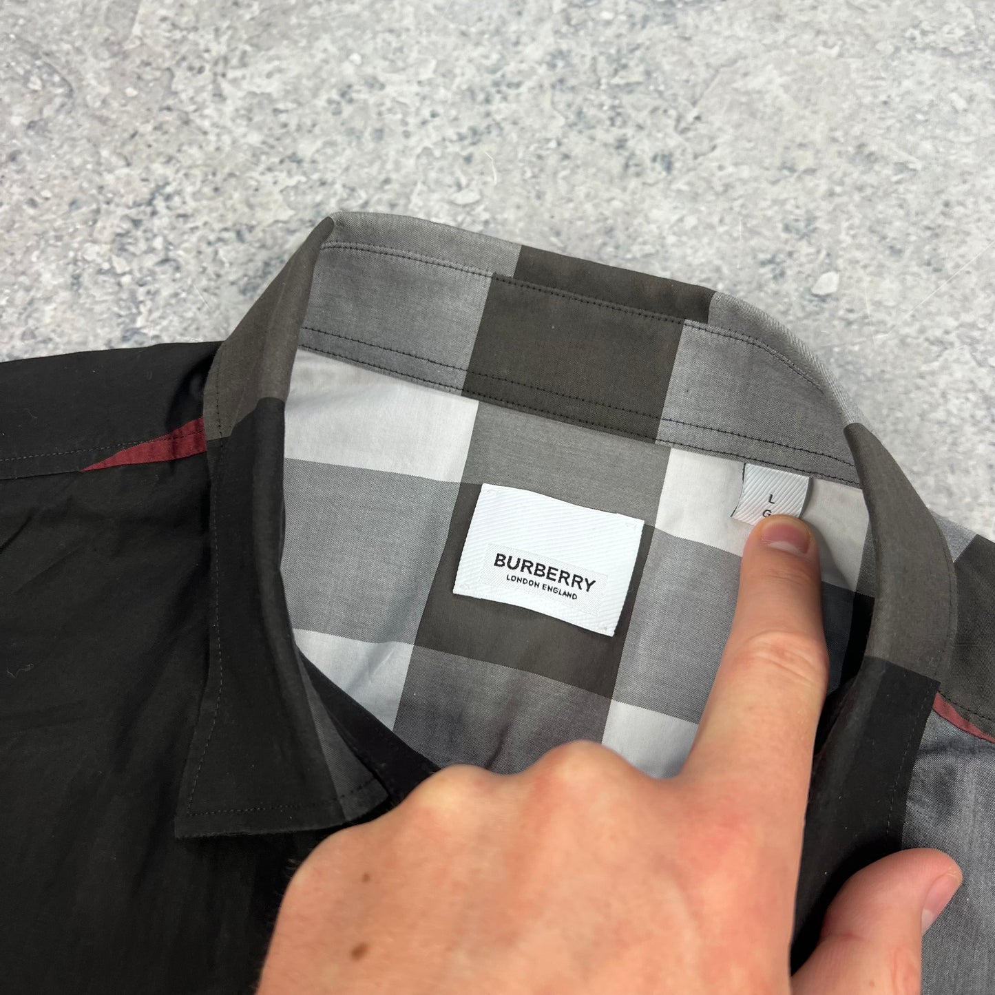 Burberry Black Somerton Shirt Large 22.25”