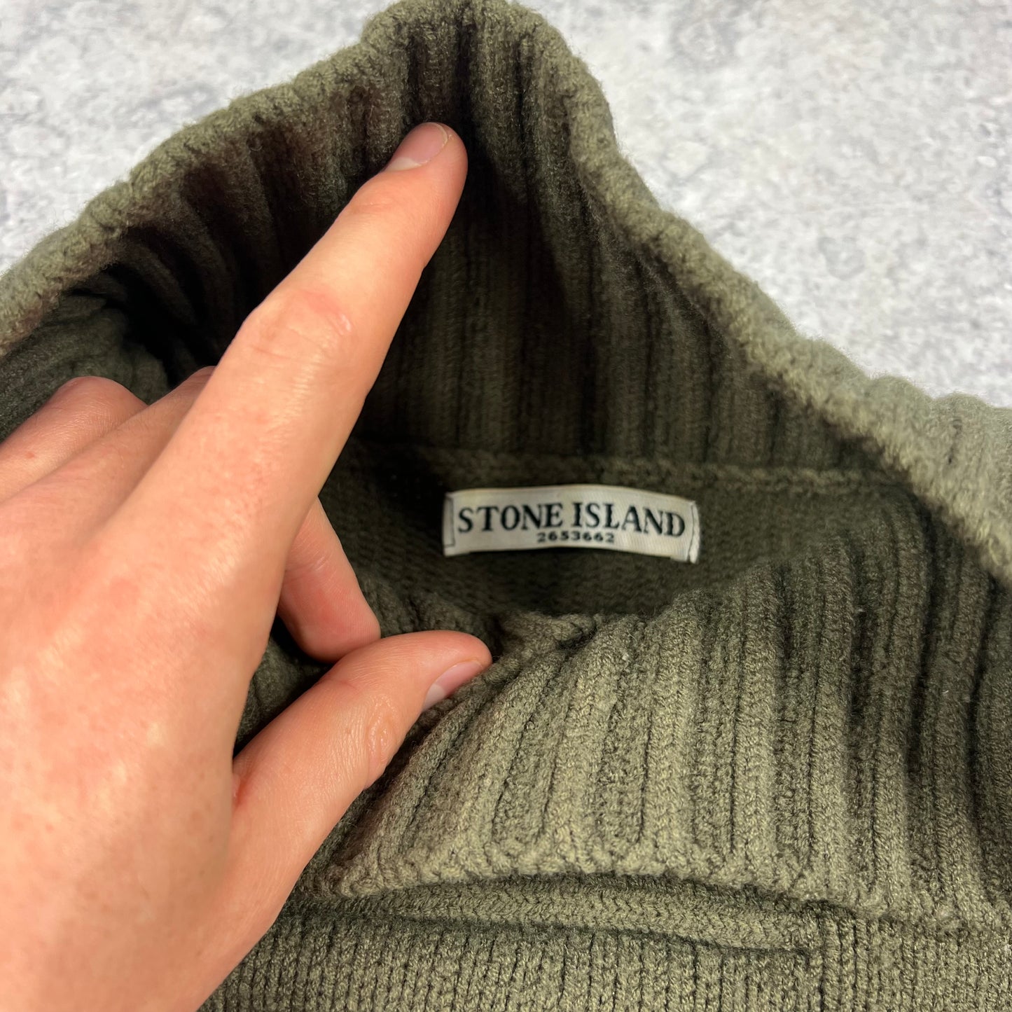 Stone Island Khaki Pullover Knit Large (Fits M) 20.5”