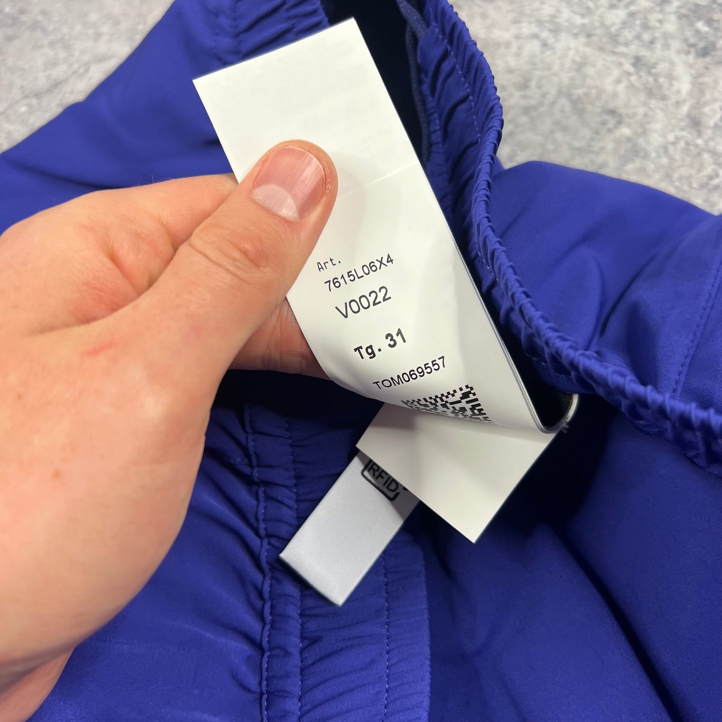 Stone Island Marina Blue Cargo Shorts W30-32” BNWT