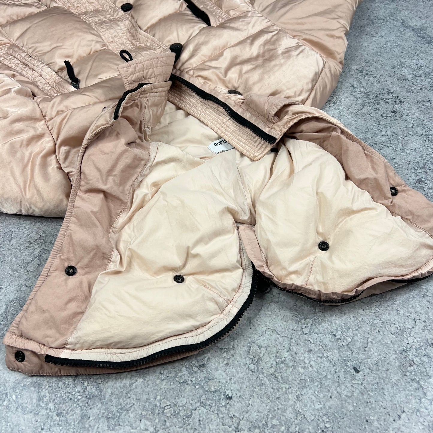 Stone Island Nylon Raso Down TC Down Jacket Small 21.75”