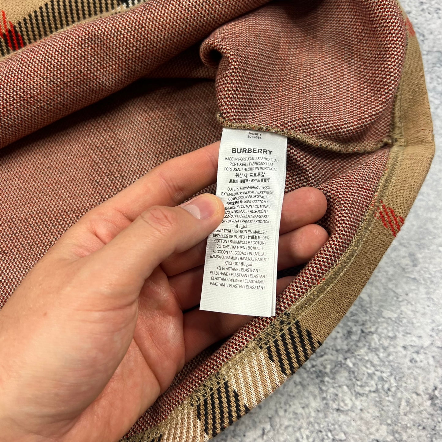 Burberry Novacheck T-Shirt Small 22.5”