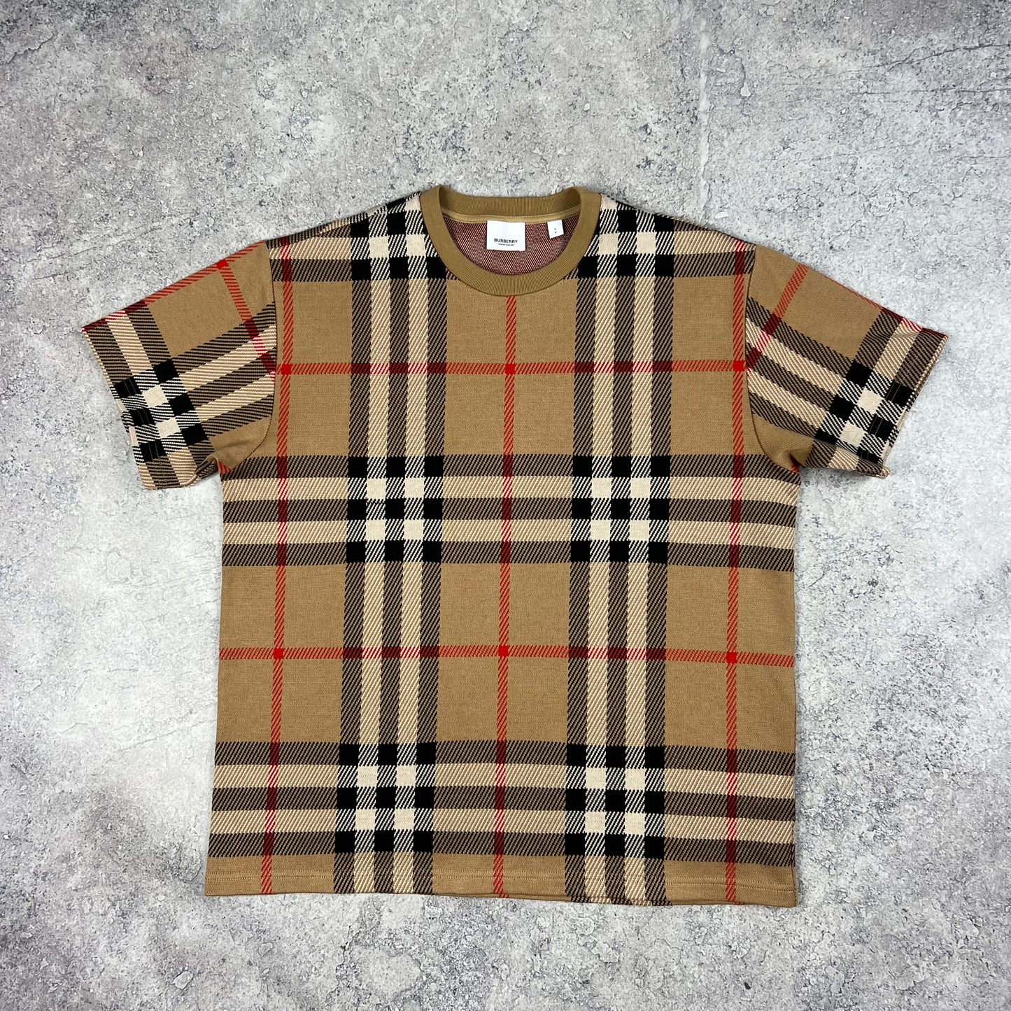 Burberry Novacheck T-Shirt Small 22.5”