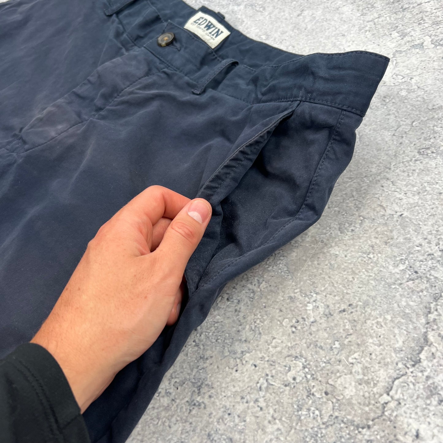 Edwin Navy Rail Chino Shorts W36”