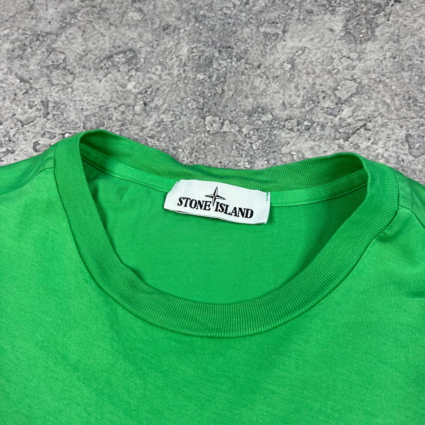 Stone Island Green Long Sleeve T-Shirt Medium 20.5”