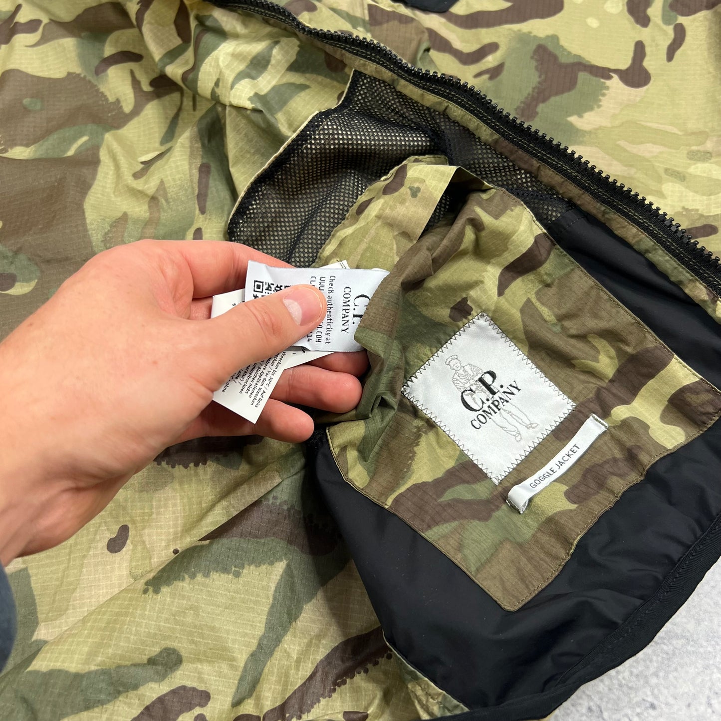 CP Company Re-Print Camo Goggle Jacket Size 52- L/XL 24”