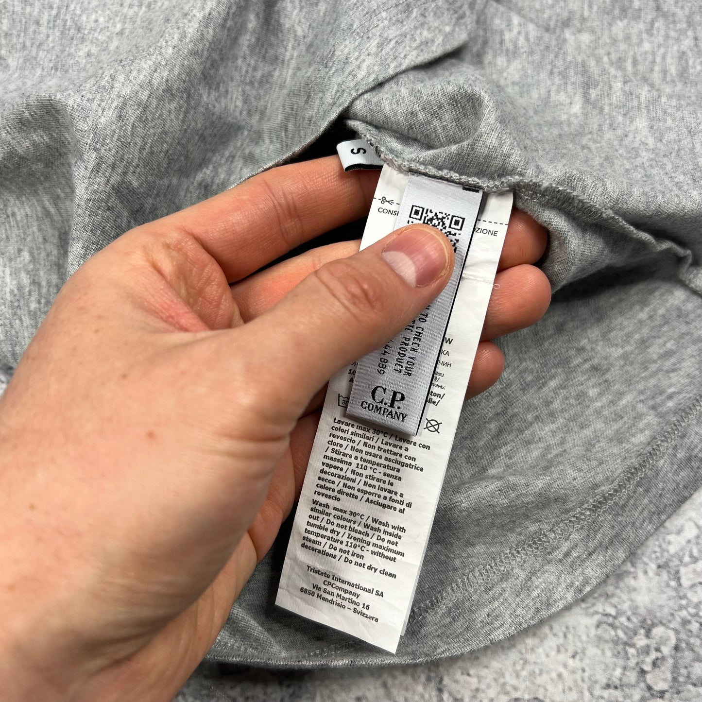 CP Company Grey Logo Patch T-Shirt Small 19.75” BNWT