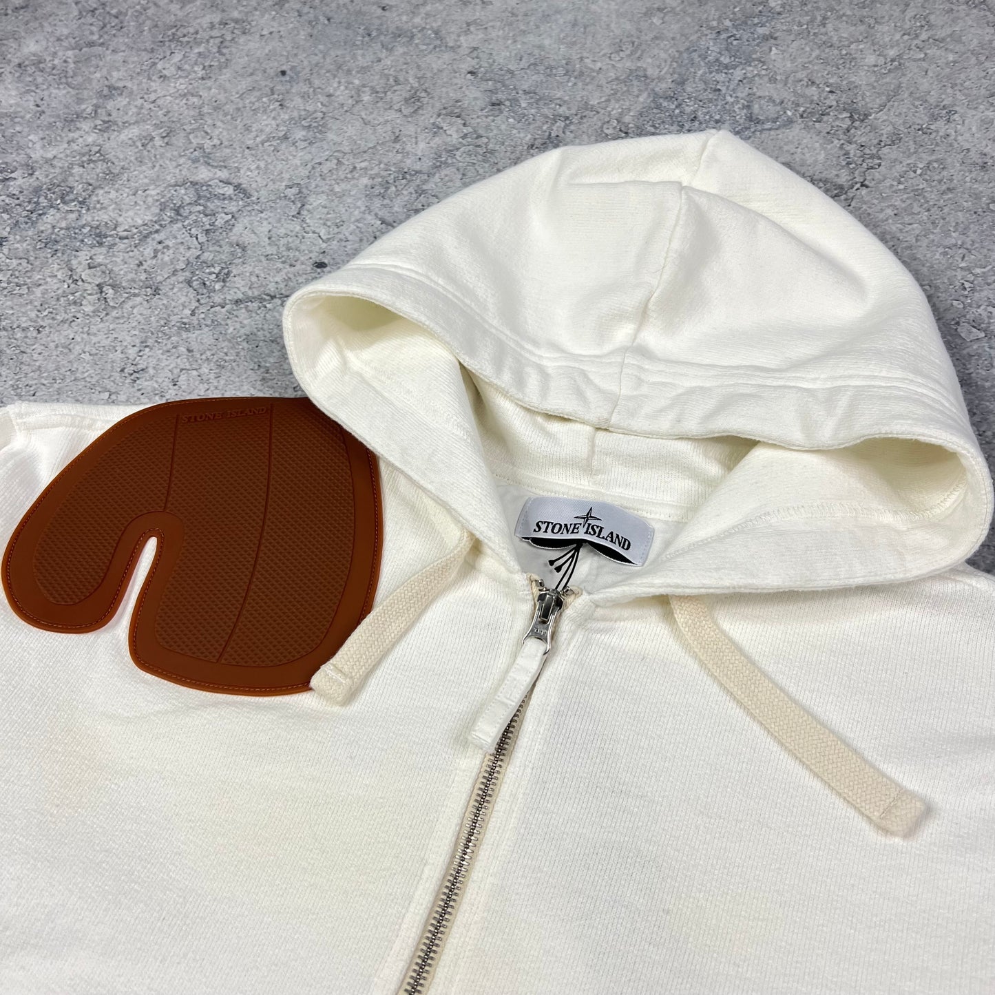 Stone Island White Raw Beauty Plate Hoodie Medium 22.5”