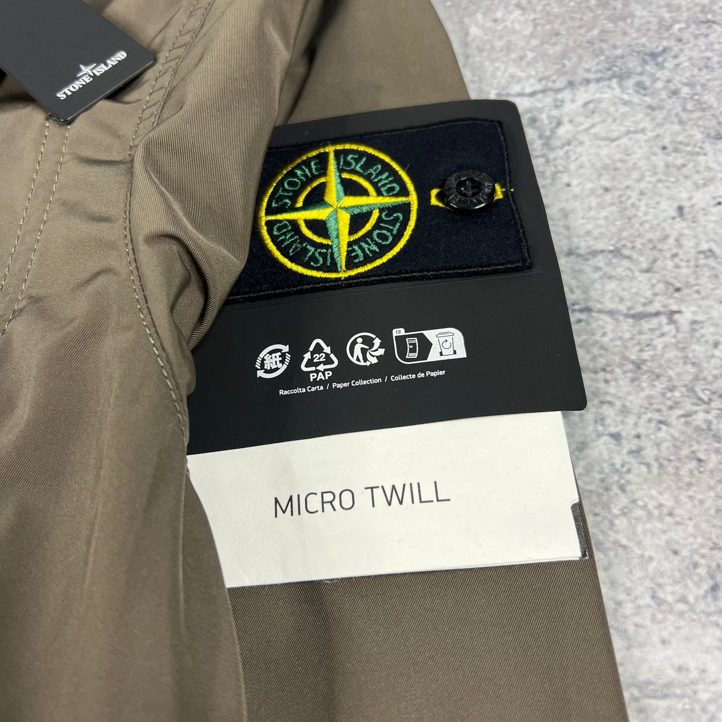 Stone Island Hooded Micro Twill Jacket Medium 22” BNWT