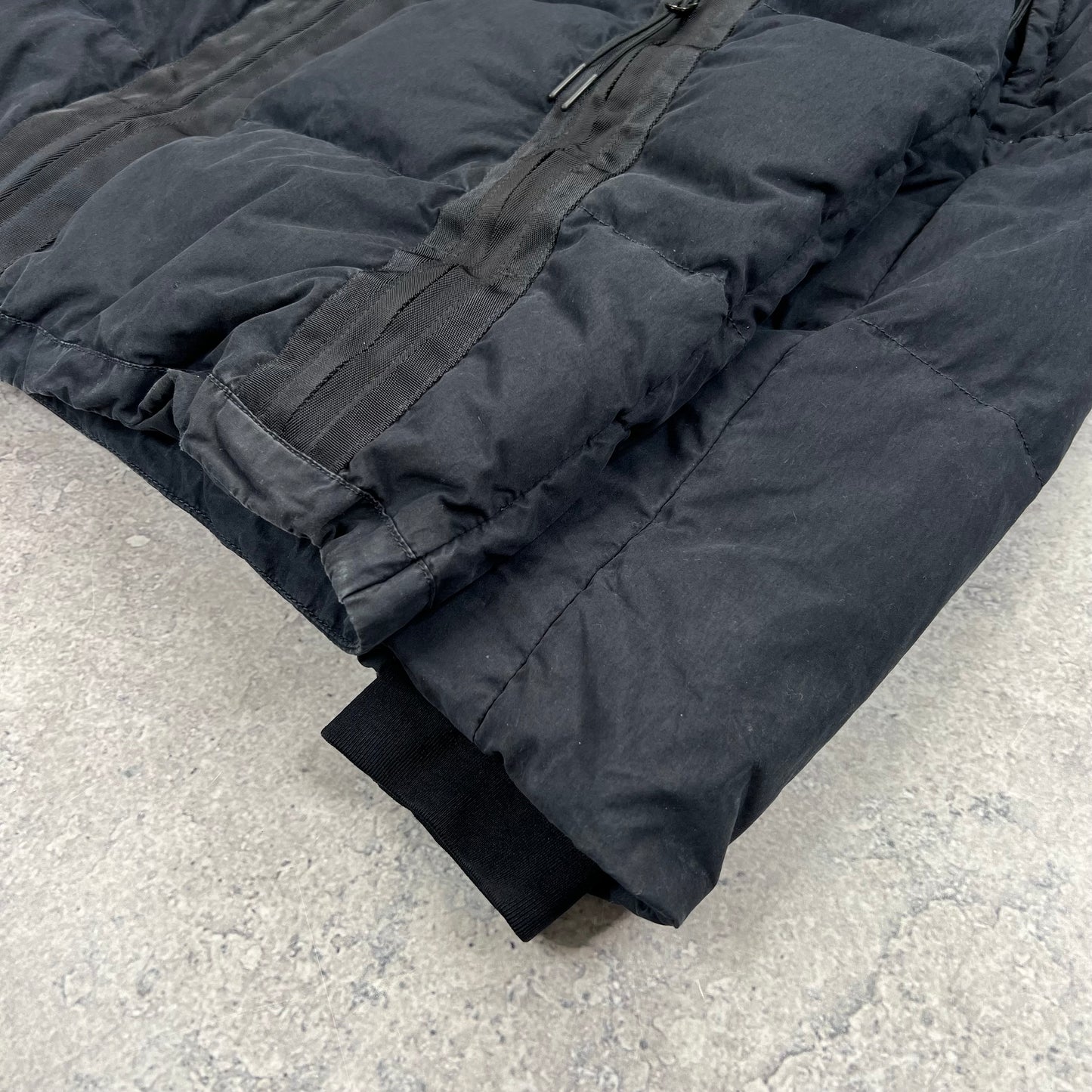 CP Company Navy 50 Fili Lens Down Jacket 48- Medium 23.5”