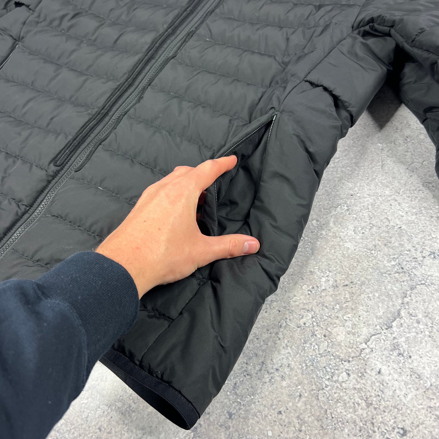 Stone Island O Cotton Down Jacket Large 22.5”