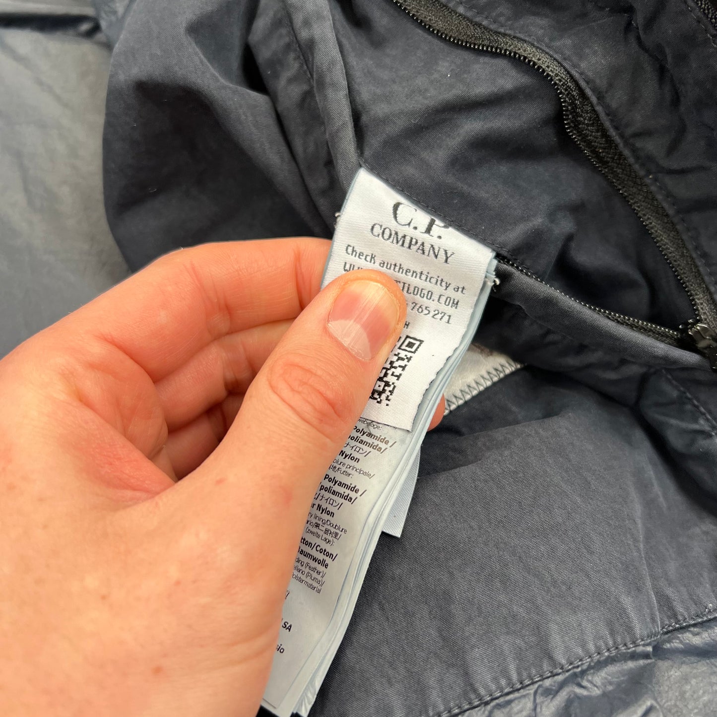 CP Company Navy 50 Fili Lens Down Jacket 48- Medium 23.5”