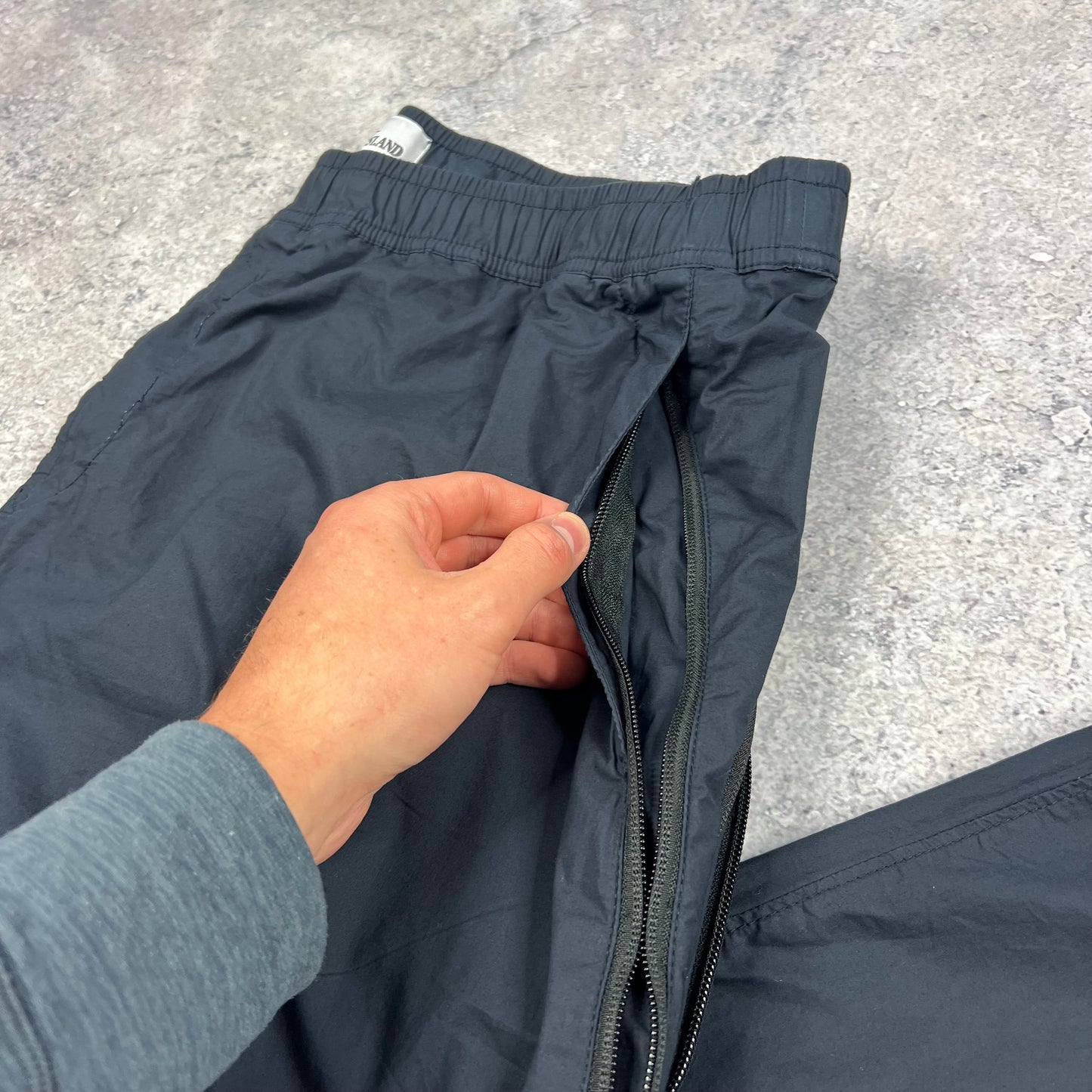 Stone Island Navy Cuffed Cargo Trousers W38”