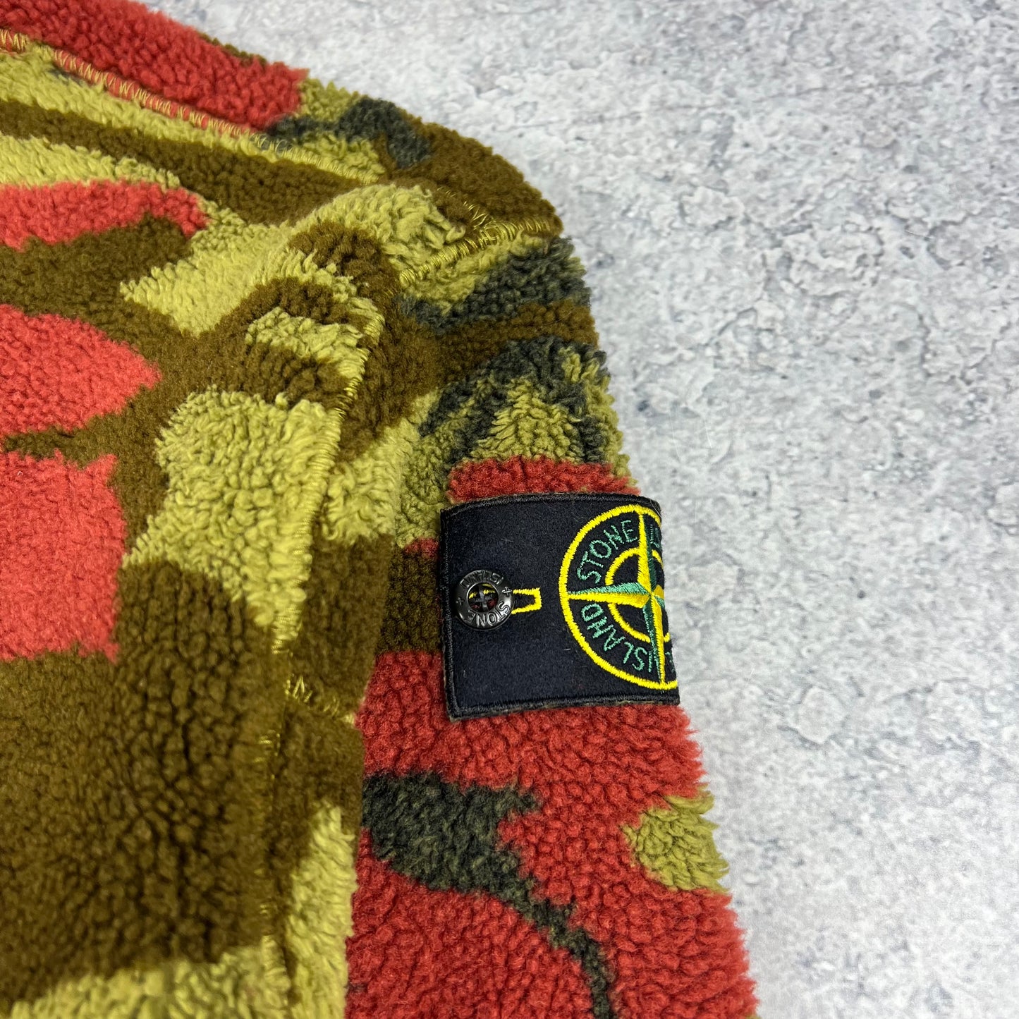 Stone Island Camo Fleece Sweatshirt XL 26” BNWT