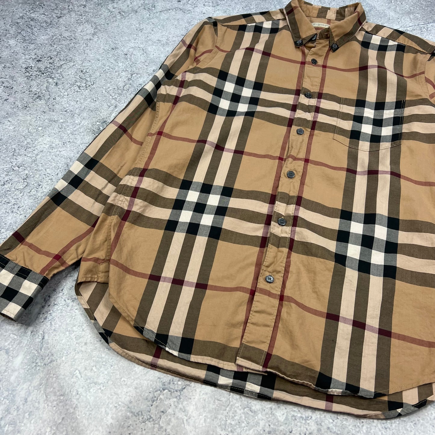 Burberry Novacheck Shirt Medium 21”