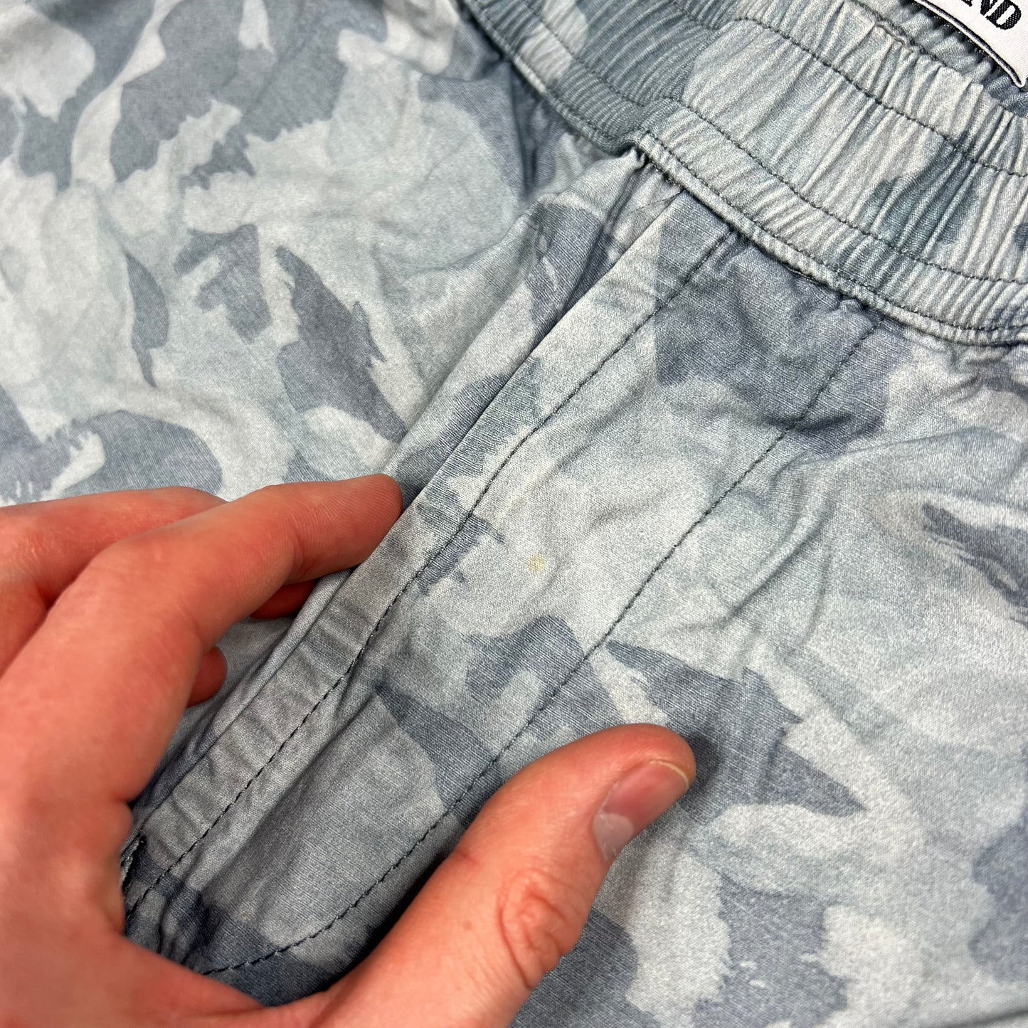 Stone Island Dove Camo Cargo Shorts W30”