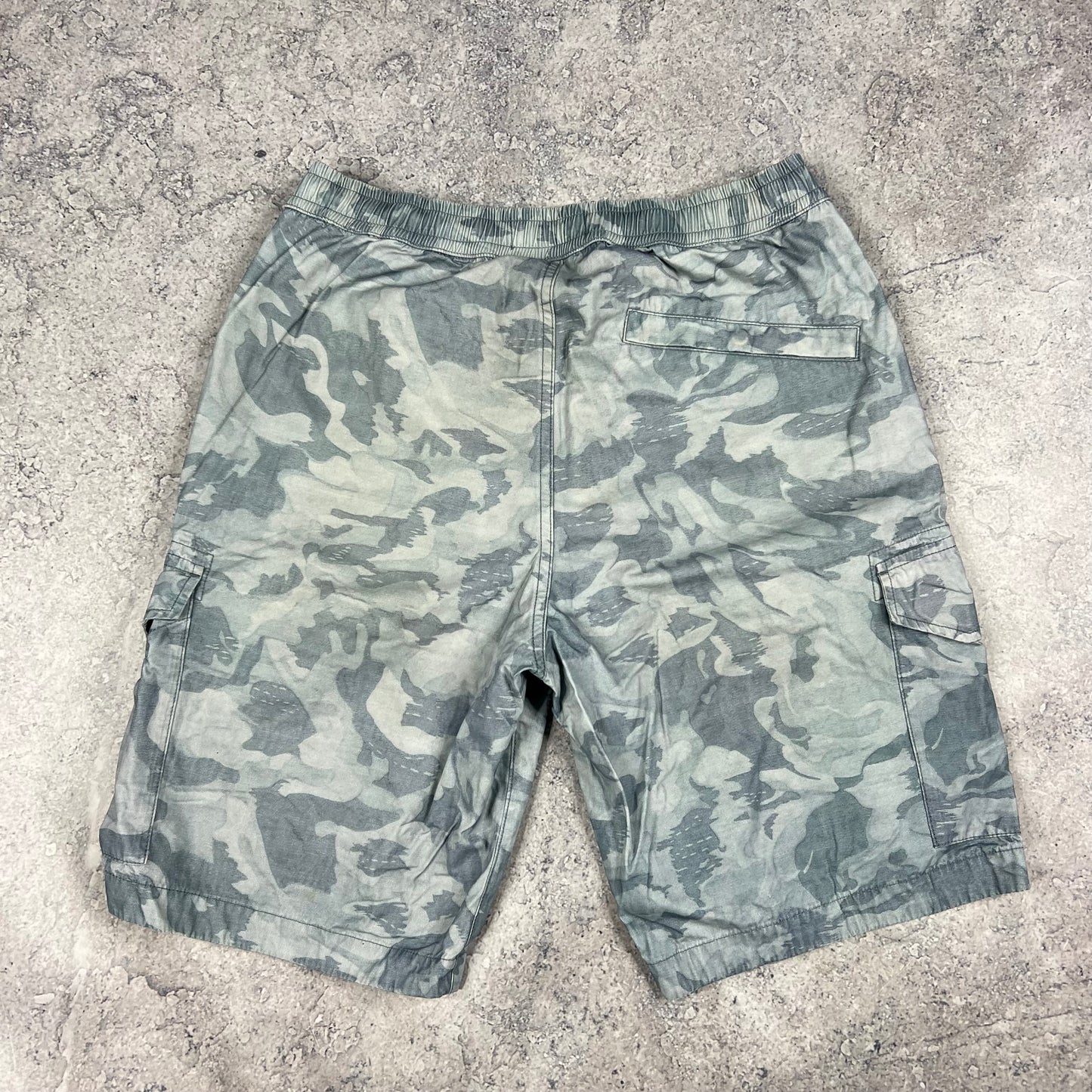 Stone Island Dove Camo Cargo Shorts W30”