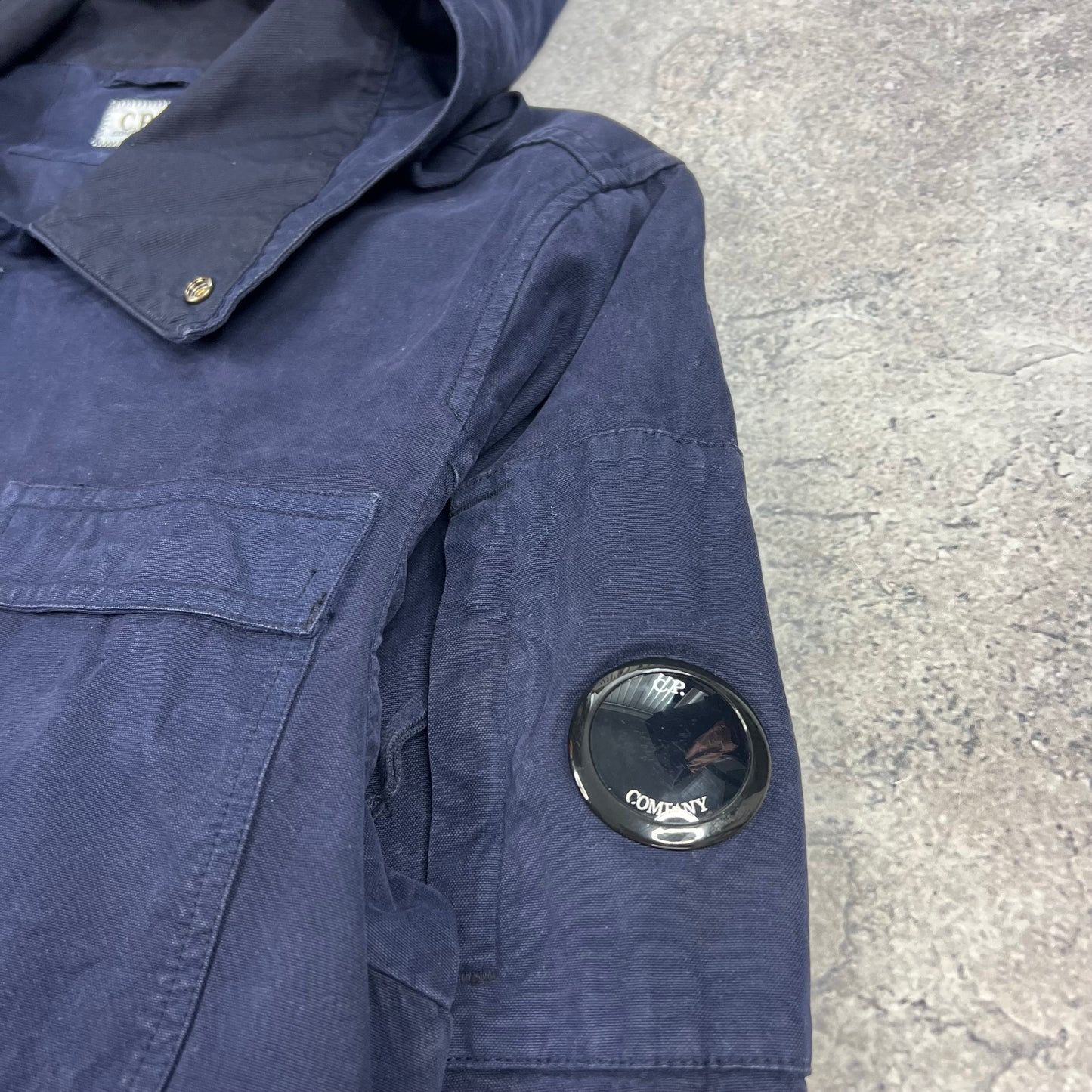 CP Company Navy Mais B Lens Hooded Jacket 50- Large 23”
