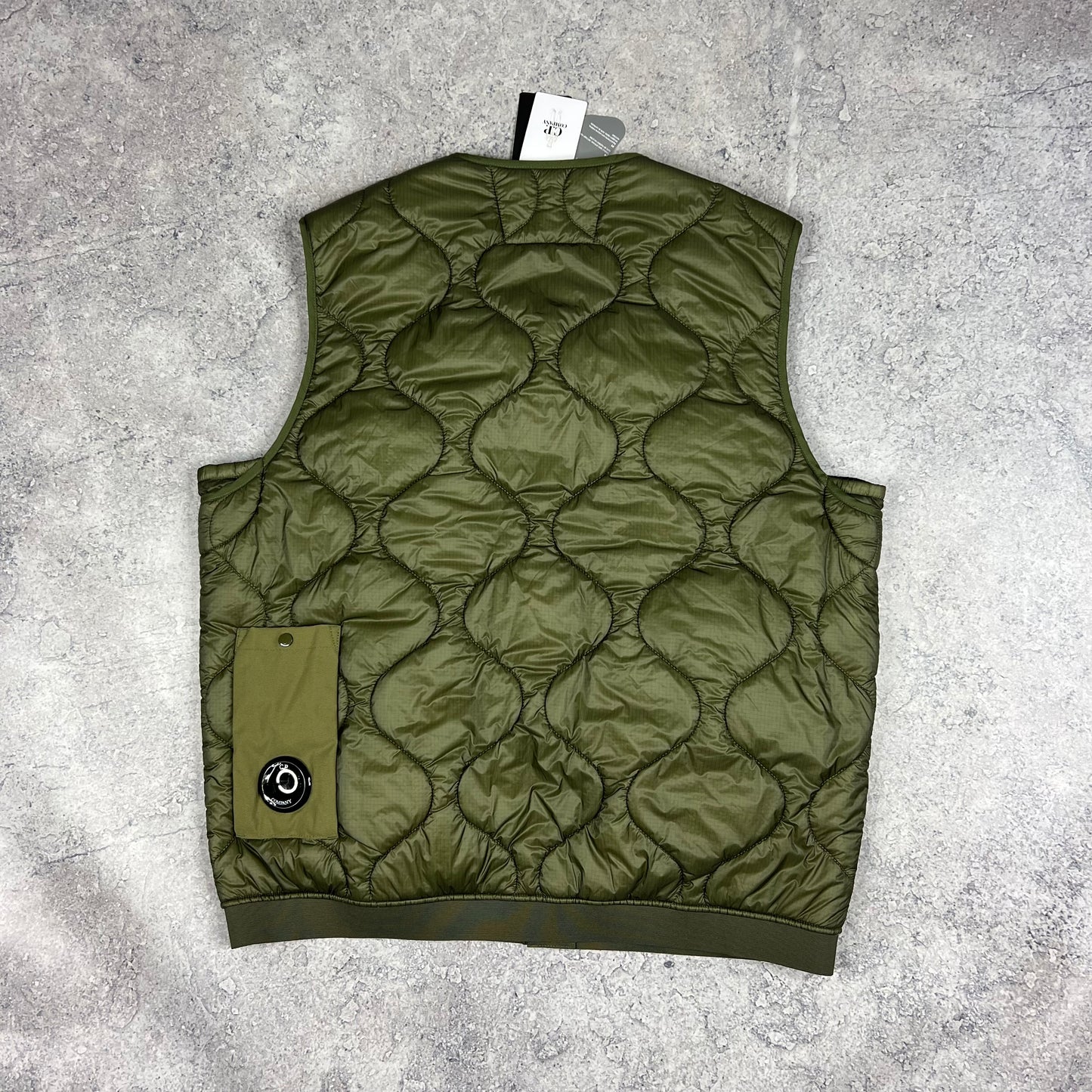 CP Company Liner Primaloft Lens Vest Large 22.5” BNWT