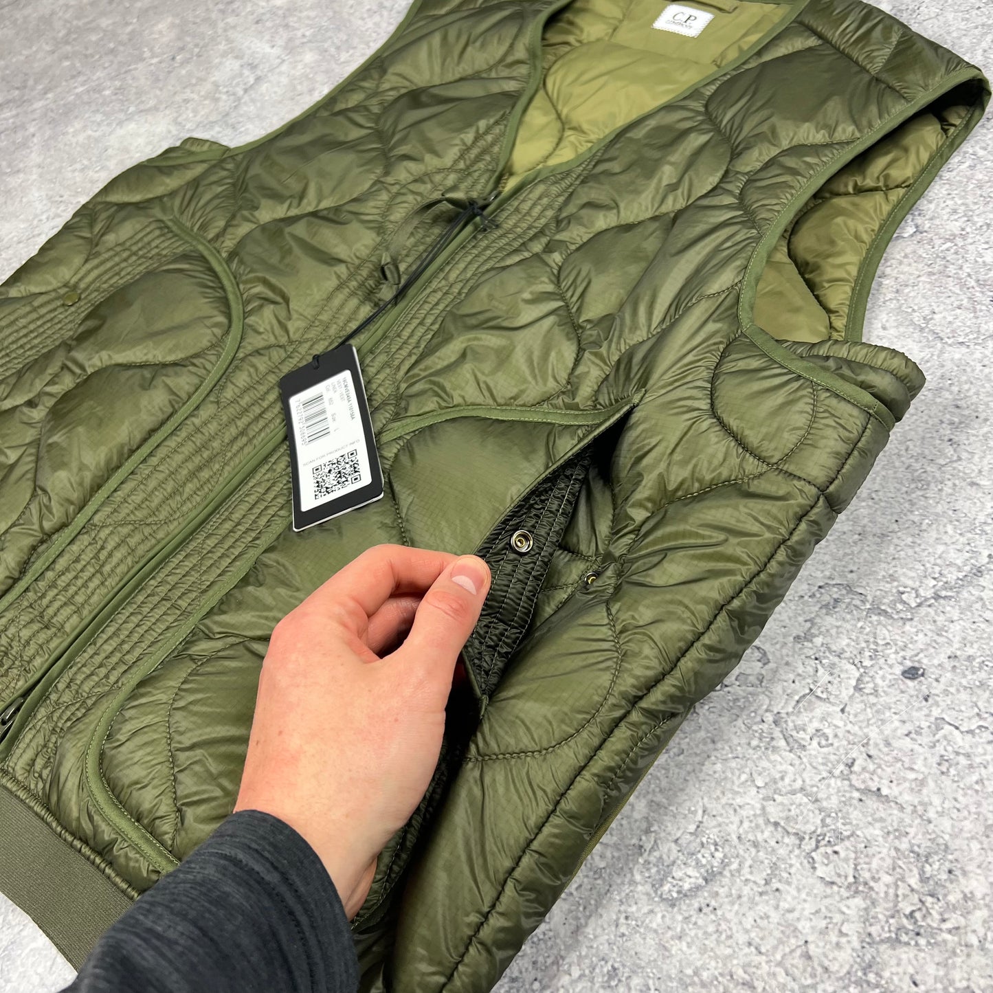CP Company Khaki Primaloft Liner Vest Large 22.5” BNWT