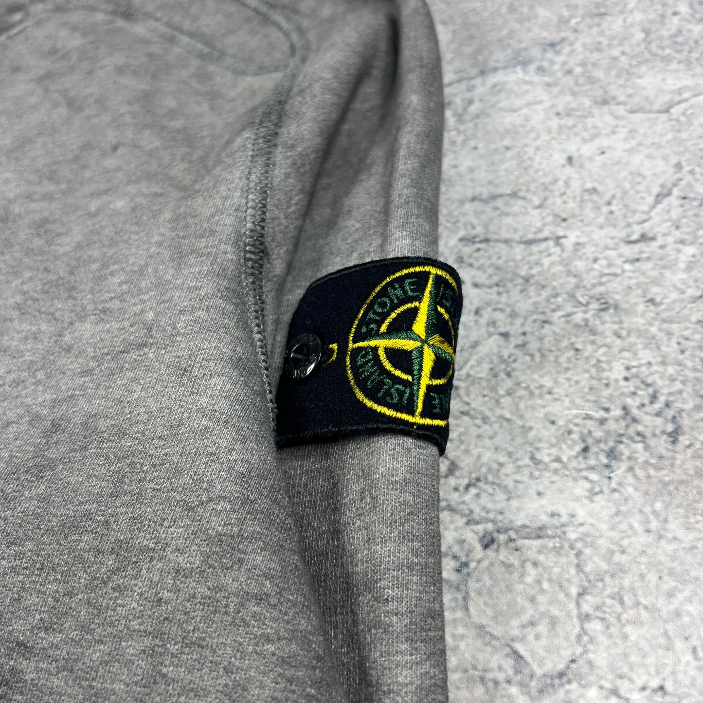 Stone Island Grey Dust Sweatshirt Medium 22.5”