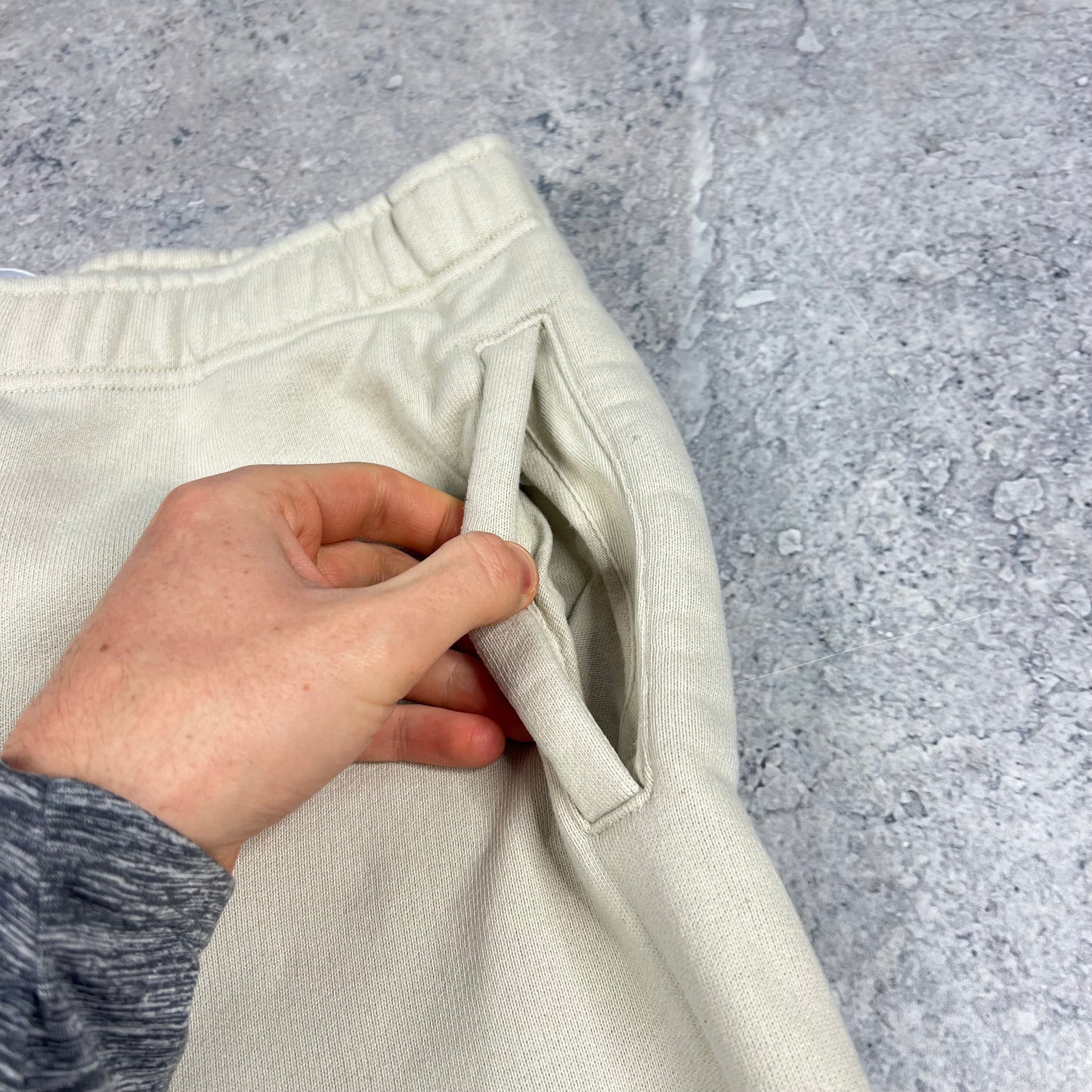 Stone Island Marina Beige Joggers Medium 32”