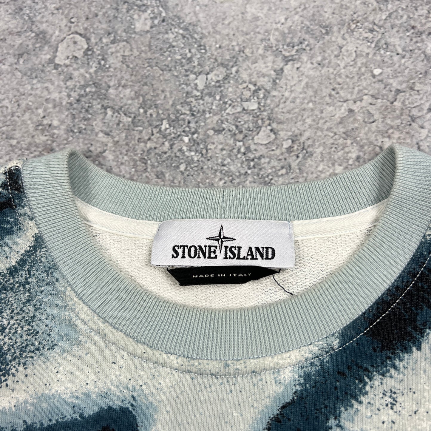 Stone Island Marina Reef Camo Sweatshirt Small 21.5”